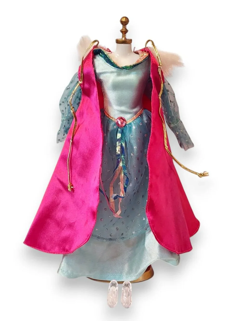 1994 Vintage Tyco Barbie The Swan Princess Odette and Friends Fashions